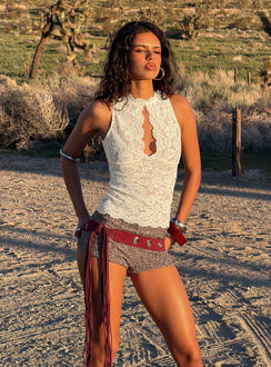 Quinbie Lace Sleeveless Top Cream