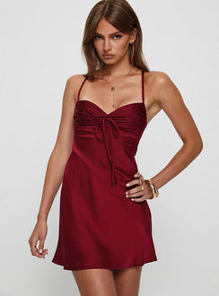 front view of model wearing Princess Polly Glendon Mini Dress Burgundy Sweetheart Neckline 