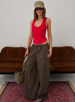 Showcasing the Lunea Concealed Waistband Cargo Pants Brown in womens-regular-pants with high-rise waist front view of model wearing Princess Polly