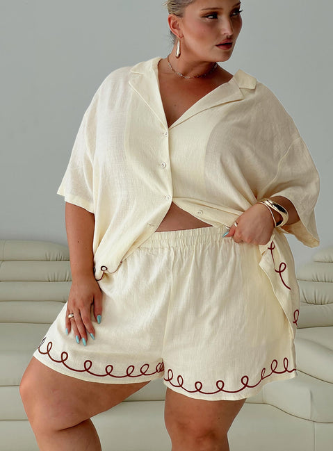 front view of model wearing Princess Polly Jamari Linen Blend Shorts Cream / Brown Curve High Waisted Shorts 