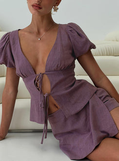front view of model wearing Princess Polly Wilhelmina Blouse Top Mauve Short Sleeves Plunger 