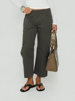 Highlighting Indee Cropped Cargo Pants Charcoal in womens-regular-pants with mid-rise detail view of model wearing Princess Polly