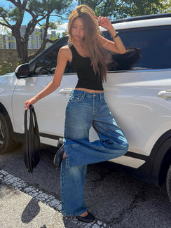Serenitia Mid Rise Relaxed Jeans Mid Blue Wash