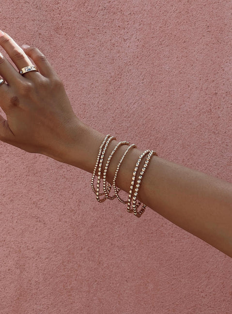 Bracelet pack Gold toned, six pack, good stretch