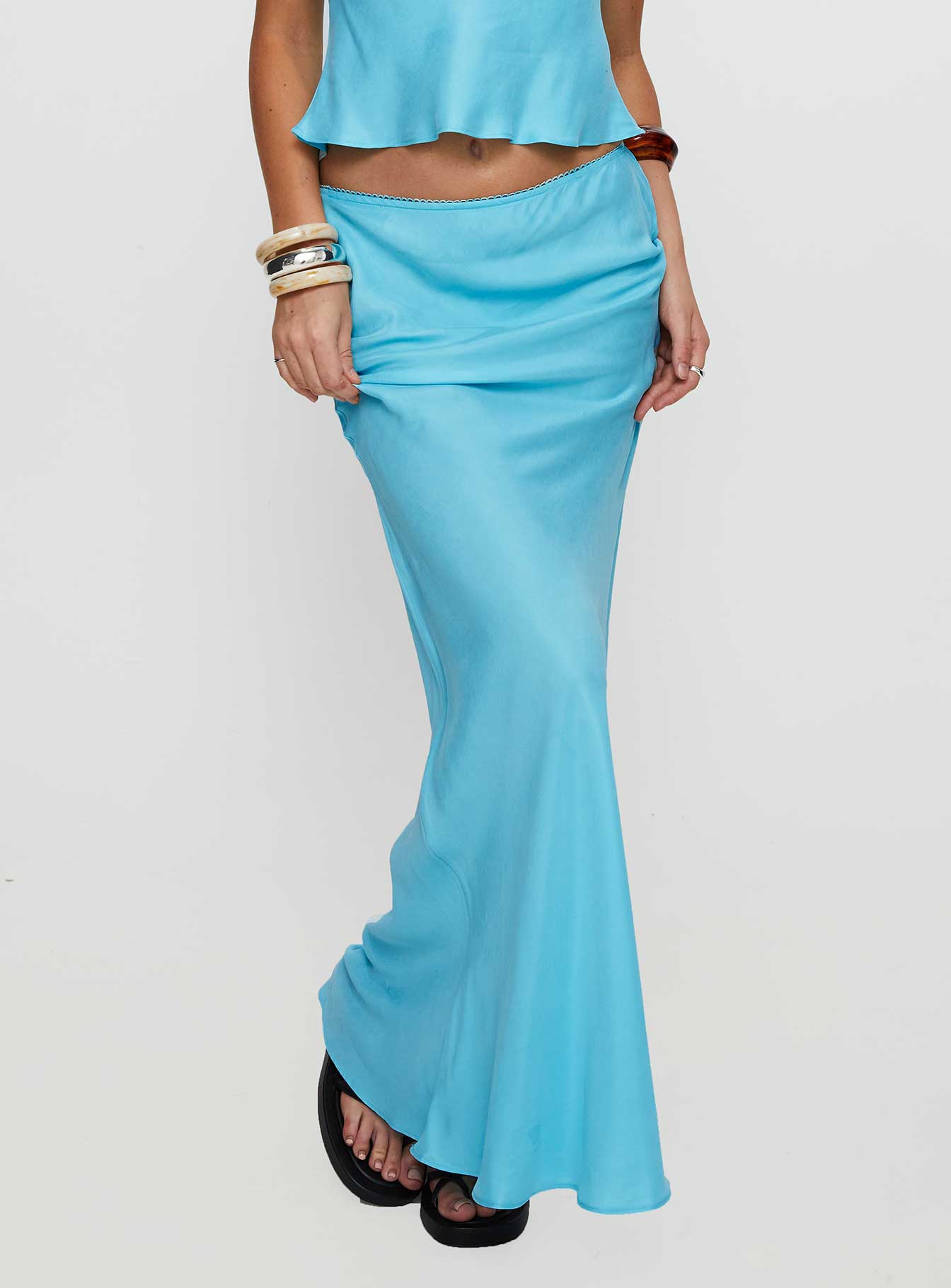   front view of model wearing Princess Polly Lucelia Maxi Skirt Aqua Maxi Skirts Skirts 