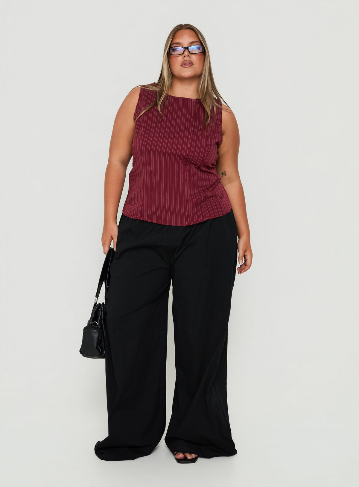 Running Wild Top Burgundy Stripe Curve