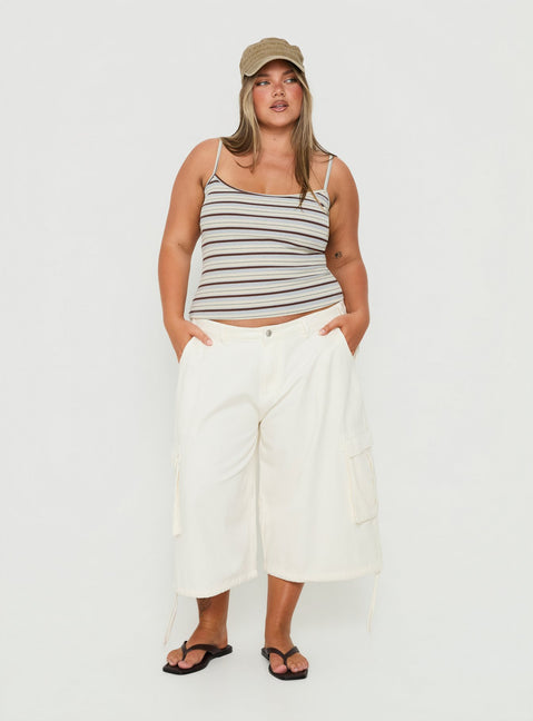 Hudsen Longline Cargo Shorts Cream Curve