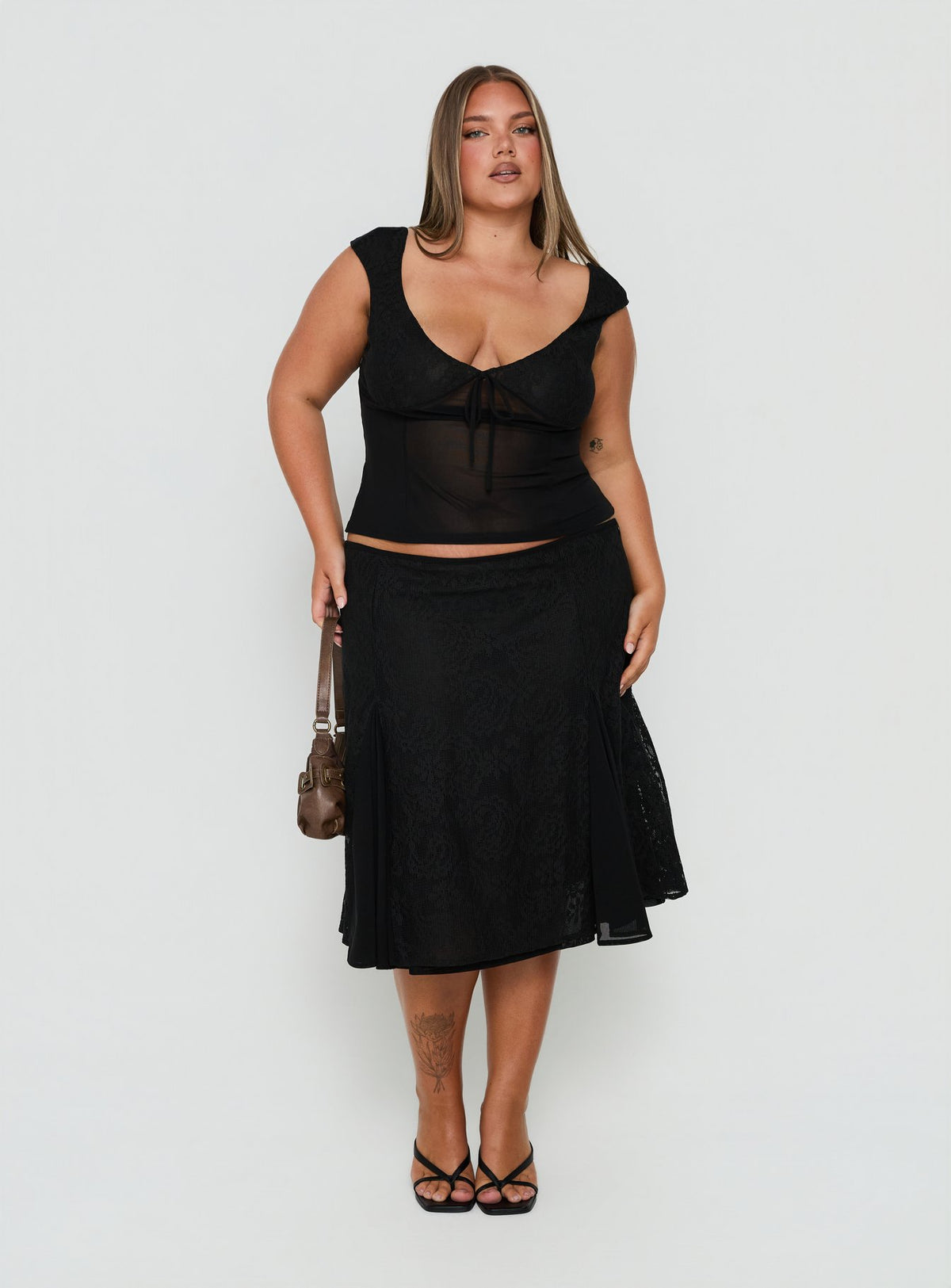 Quani Lace Midi Skirt Black Curve