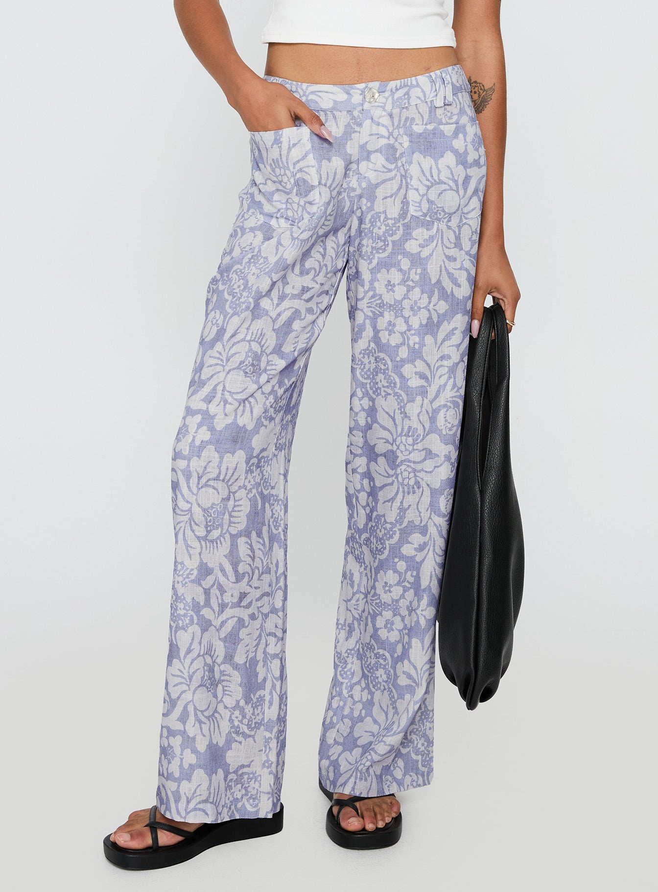 Vendi Low Rise Pant Lilac Floral Low Rise Pants Pants 