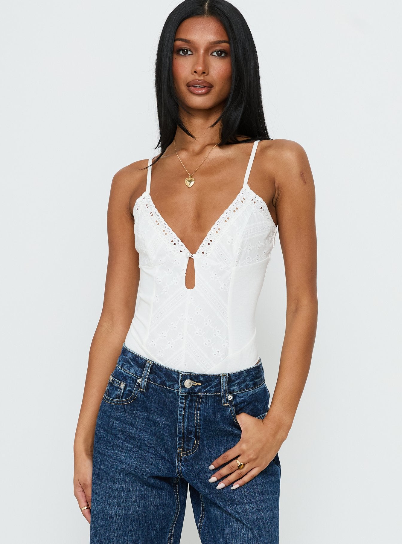 side view of model wearing Princess Polly Nerisse Keyhole Bodysuit White Sleeveless 