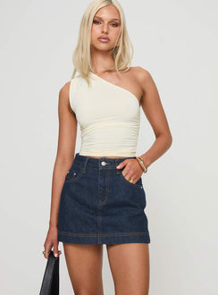 front view of model wearing Princess Polly Annem One Shoulder Top Cream Sleeveless Asymmetric Neckline 