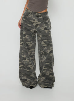 Crafted from the Naylor Mid Rise Wide Leg Jeans Camo in womens-jeans side view of model wearing Princess Polly