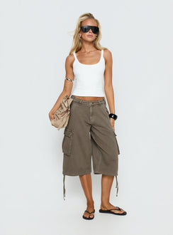 Hudsen Longline Cargo Shorts Khaki Petite