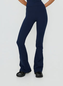 Energize Active Invisible Scrunch Flare Leggings Navy