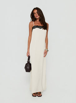 Daesa Lace Maxi Dress Cream / Black
