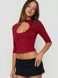Marcelia 3/4 Sleeve Keyhole Top Red