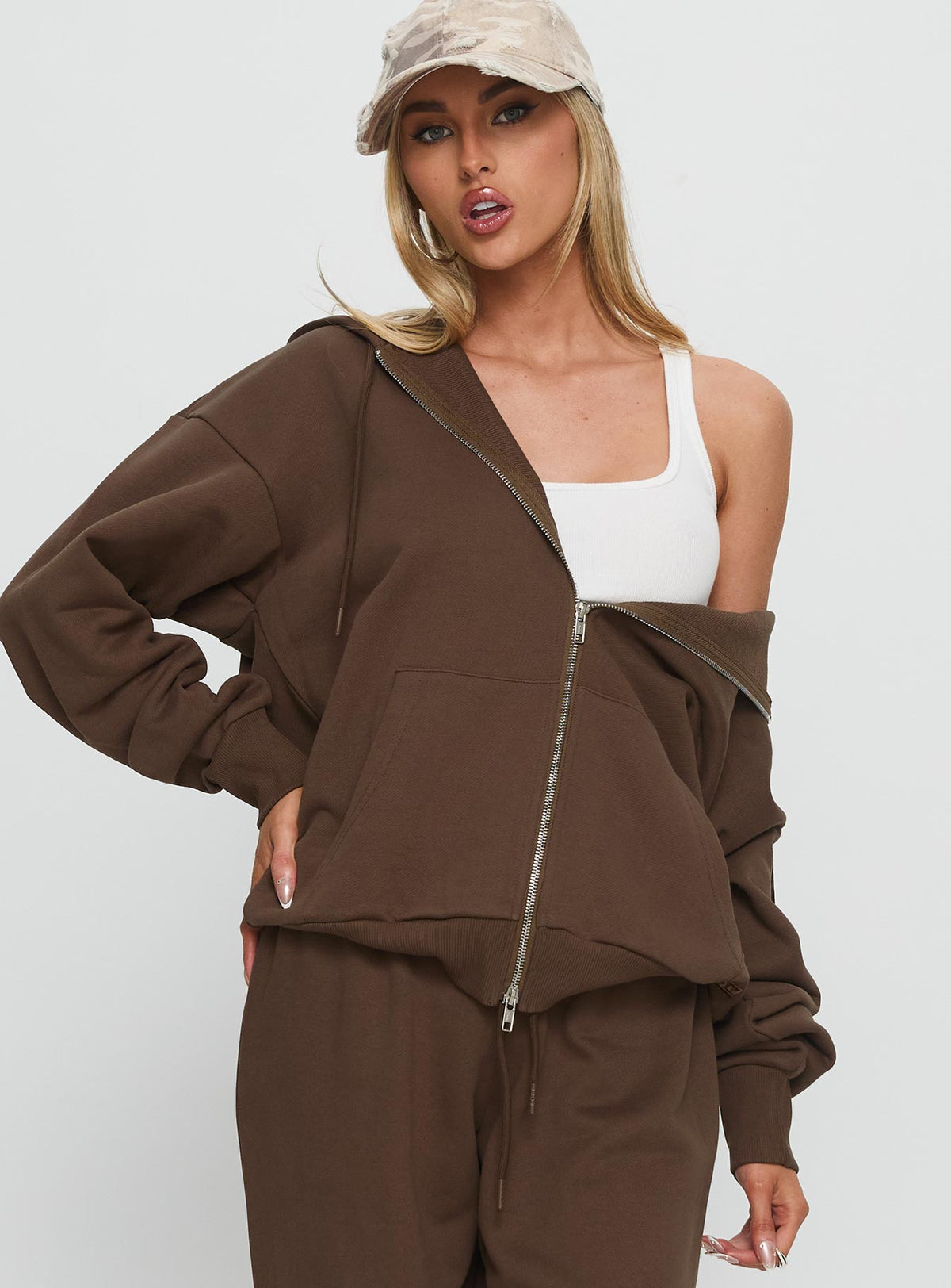 front view of model wearing Princess Polly All Day Oversized Hoodie Chocolate Longline Jumpers 