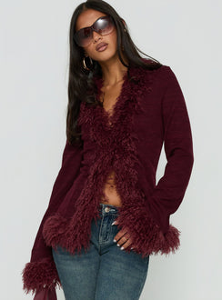 Introducing the Brynlie Faux Fur Trim Boxy Cardigan Burgundy womens jumper with short length front view of model wearing Princess Polly