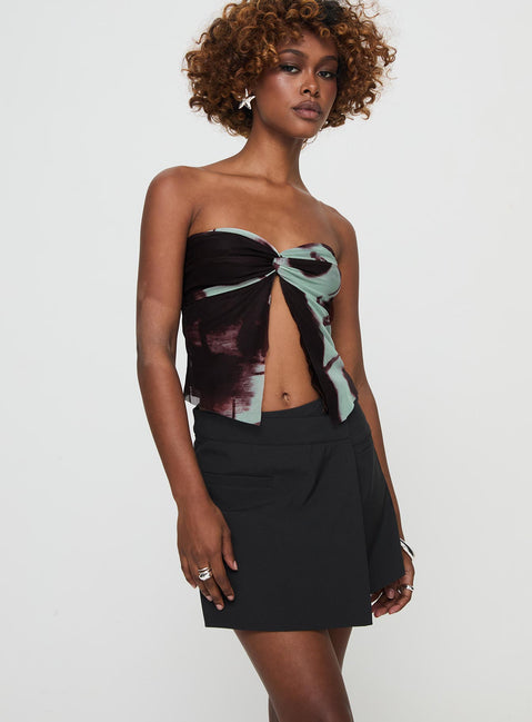 side view of model wearing Princess Polly Castio Skort Black High Waisted Shorts 