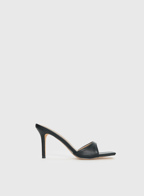 Caroline Heels Black
