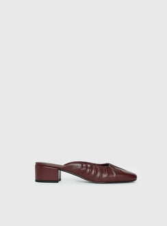 Larietta Ballet Heels Burgundy