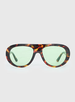 Prized Possession Aviator Sunglasses Tort