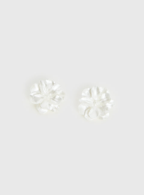 Livvy Floral Stud Earrings White