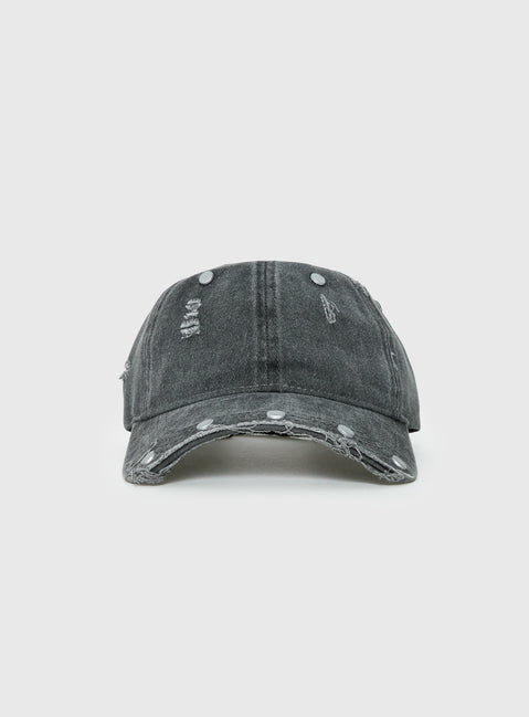 Night Shift Distressed Stud Cap Black