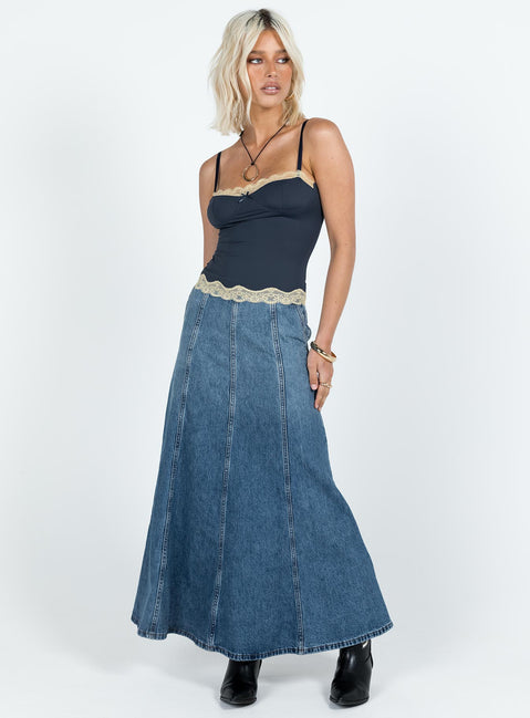 product Princess Polly Sleeveless Square Neck  Top Model Cami Top Navy