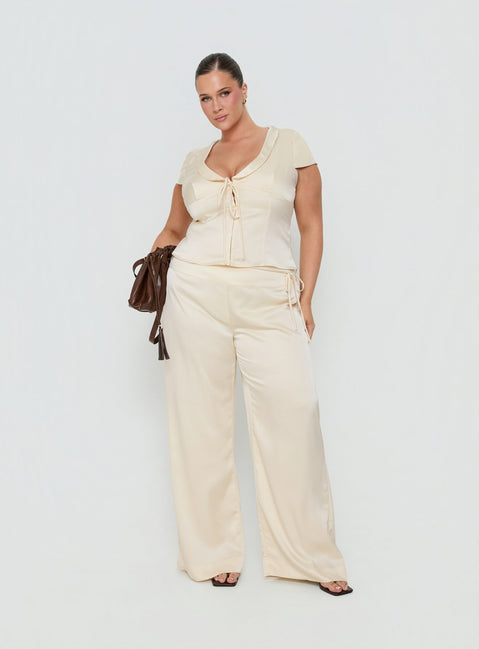 Aubrette Satin Collar Top Cream Curve