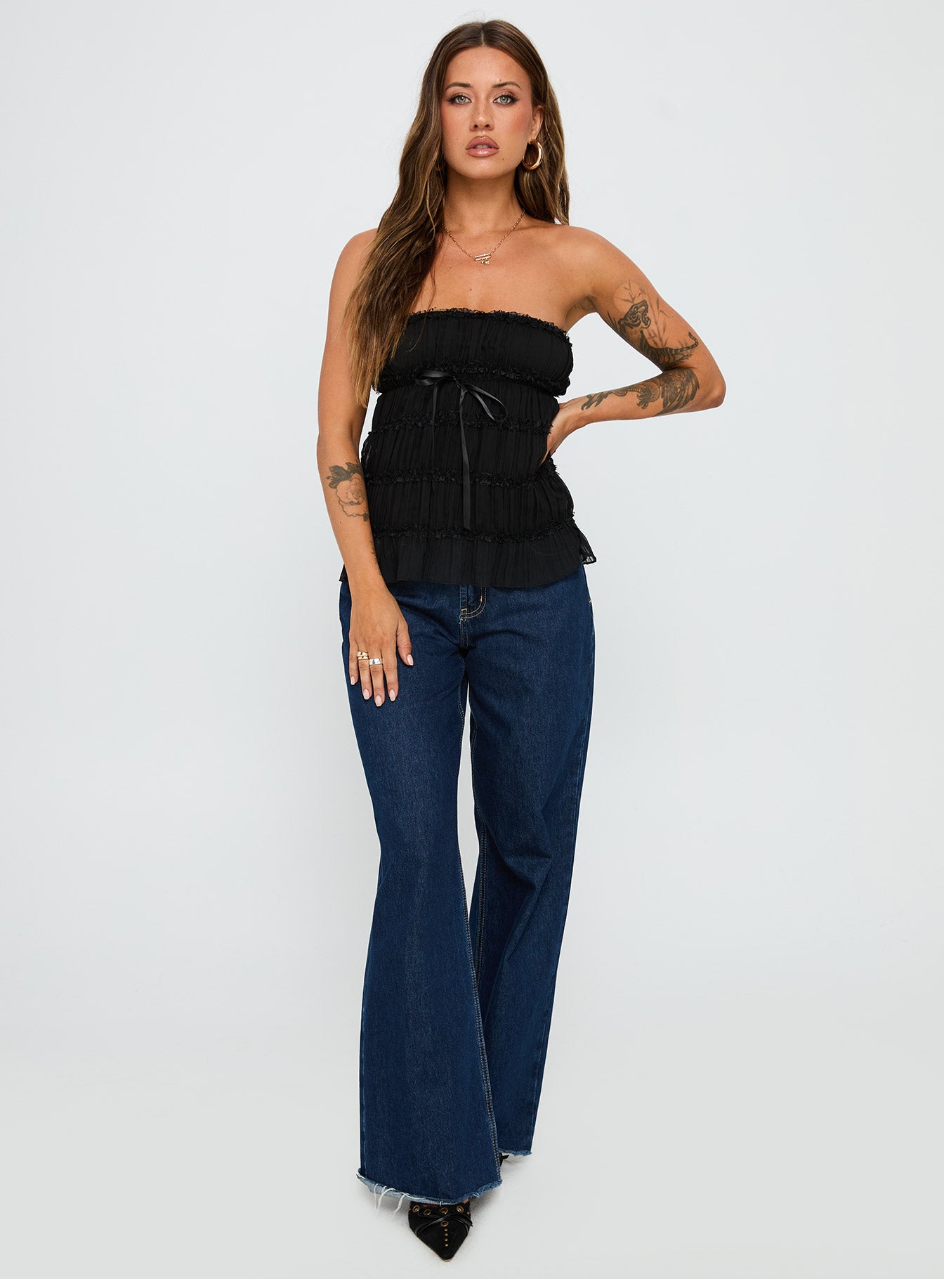 front view of model wearing Princess Polly Avelina Strapless Top Black Sleeveless straight 