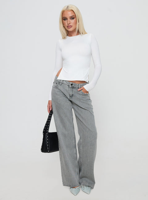 front view of model wearing Princess Polly Ellanor Low Rise Slouch Denim Jean Washed Grey Mid Rise 