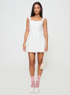 front view of model wearing Princess Polly Tadea Mini Dress White Sweetheart Neckline 