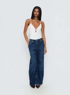 side view of model wearing Princess Polly Nerisse Keyhole Bodysuit White Sleeveless 
