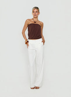 Showcasing the Two Lovers Linen Low Rise Pants White in womens regular pants, featuring low-rise waistband and wide-leg silhouette, front view of model wearing