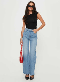 front view of model wearing Princess Polly Henesey High Rise Straight Leg Jeans Mid Blue Wash High Rise Jeans Jeans 