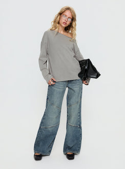 front view of model wearing Princess Polly Atmosphere Mid Rise Straight Leg Jeans Antique Wash Low Rise Jeans 