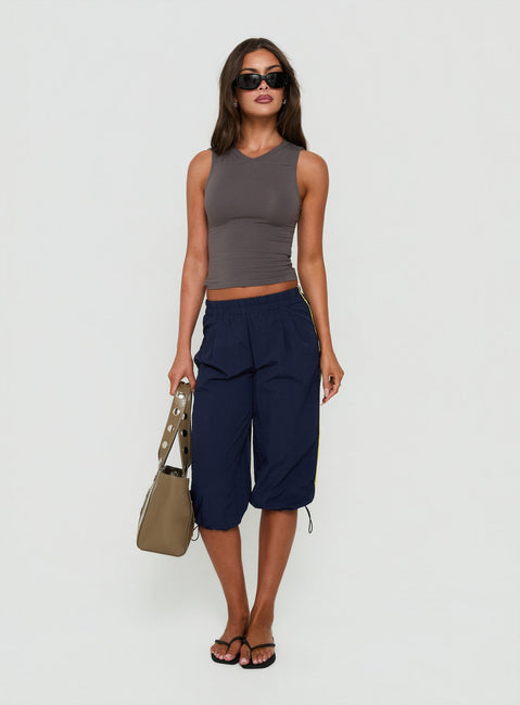 Riyah 3/4 Low Rise Nylon Pants Navy