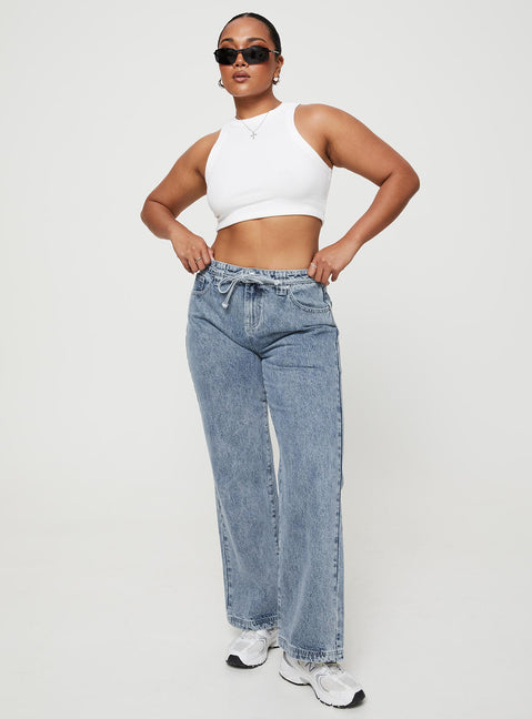 product Princess Polly Mid Rise  Pemberton Jeans Mid Wash Denim