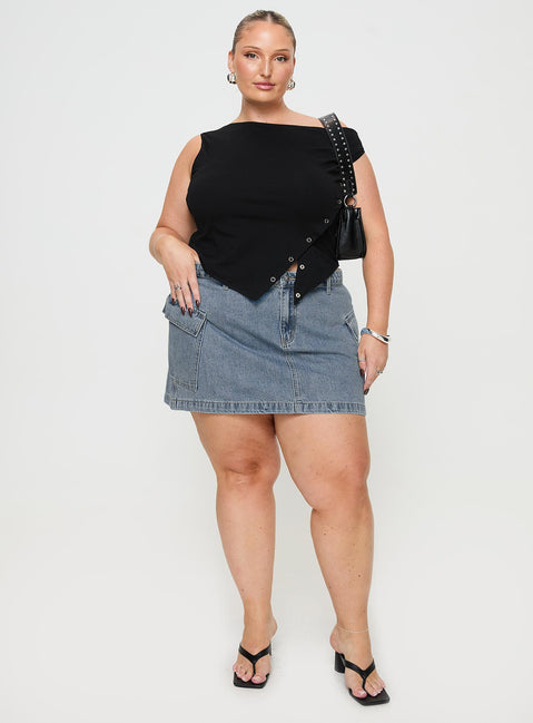 front view of model wearing Princess Polly Karre Off The Shoulder Top Black Curve Sleeveless Asymmetric Neckline 