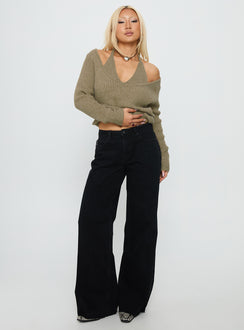 Elevate your look with Darla Low Rise Straight Leg Jeans in Washed Black womens-jeans featuring low-rise waist front view of model wearing Princess Polly