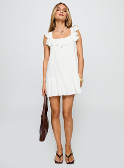 front view of model wearing Princess Polly Alicen Frill Mini Dress White Square Neck 