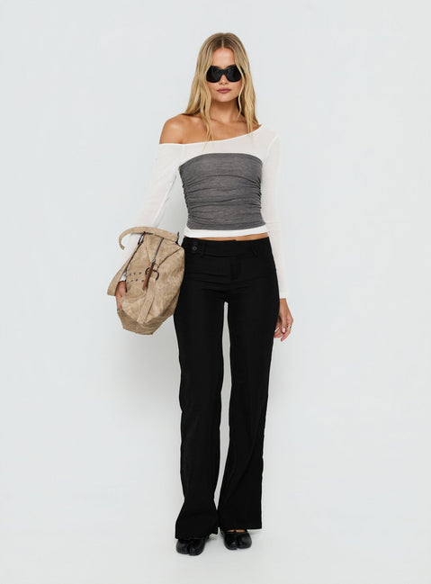Norra Layered Off Shoulder Long Sleeve Top Grey / White