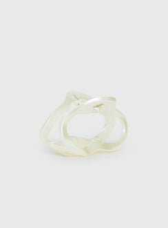 Take It Off Hair Clip Pearl