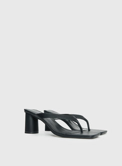The Mona Heels Black
