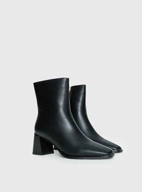 Billini Alania Square Toe Boots Black