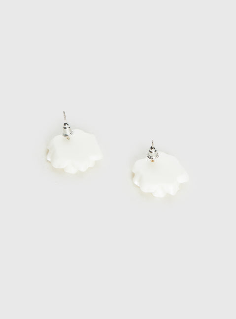Livvy Floral Stud Earrings White