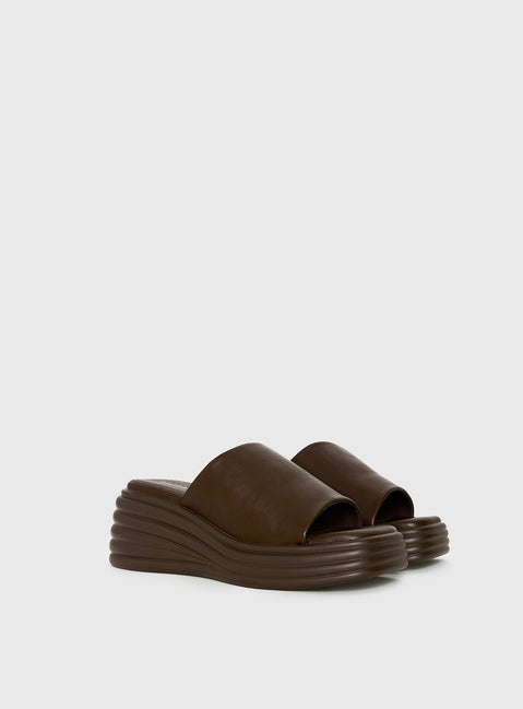 Therapy Flaunt Platform Sandals Brown