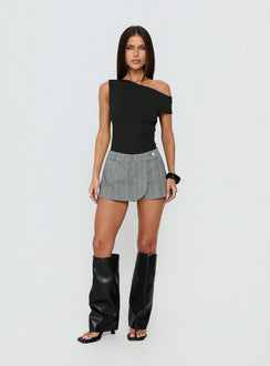 side view of model wearing Princess Polly Back To Back Off Shoulder Twist Back Bodysuit Black Short Sleeve 