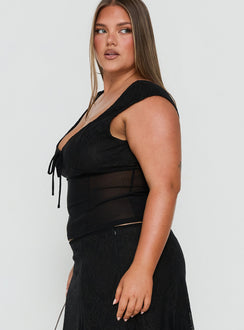 Quani Lace Top Black Curve